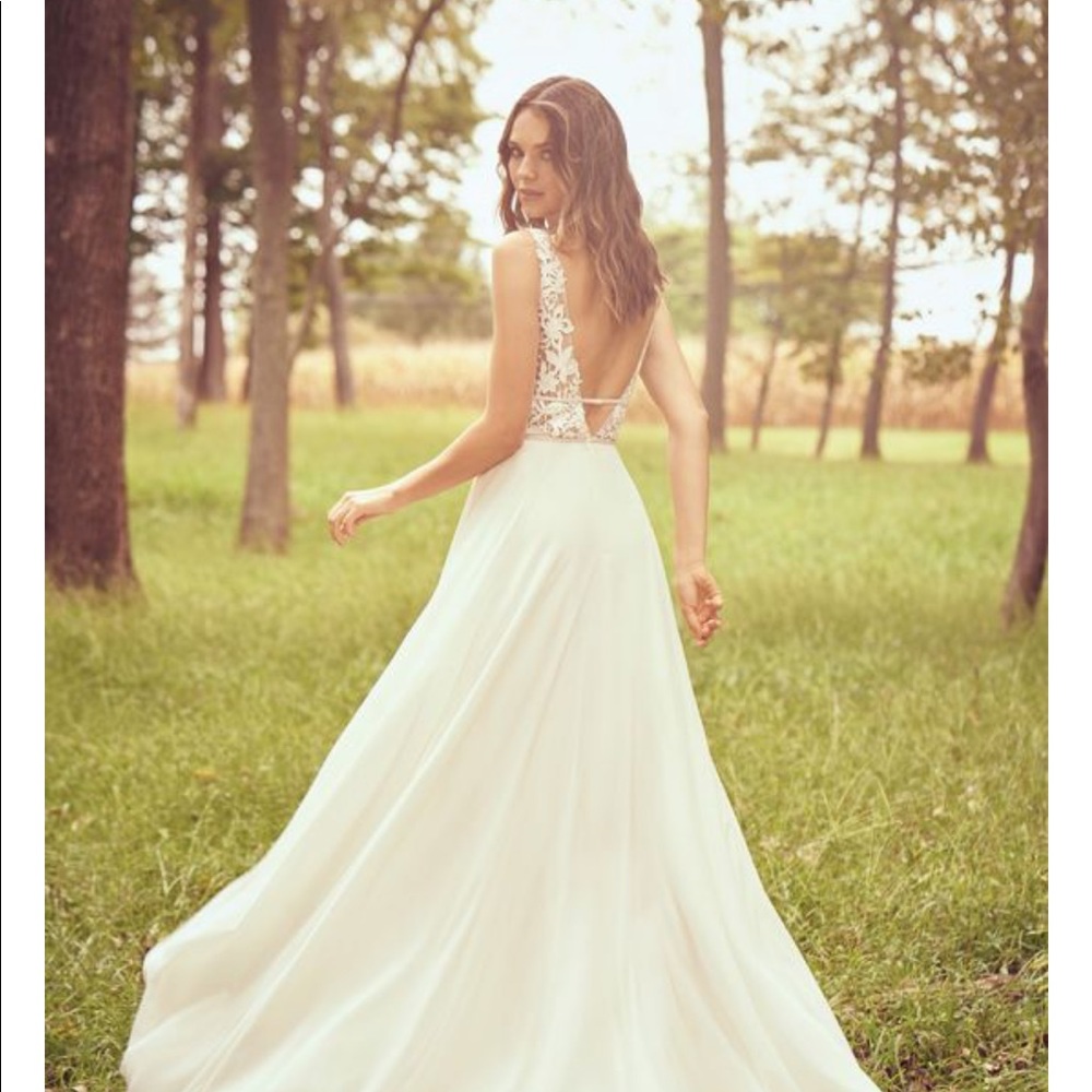 Lillian west 66059 Wedding Dress